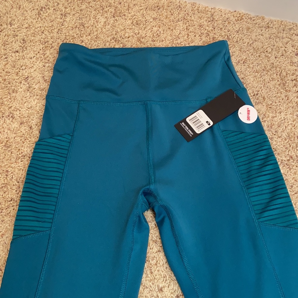 NWT Bally Workout Leggings